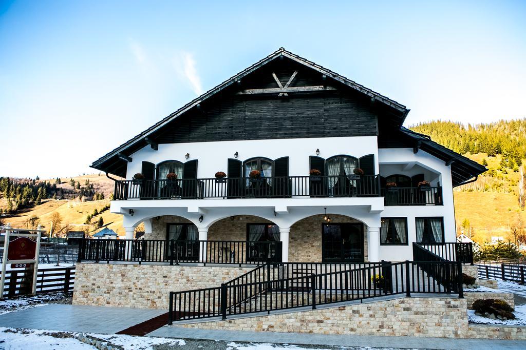 Luisenthal Conac Villa Fundu Moldovei Exterior photo